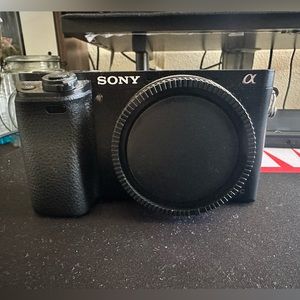Sony A6000 BODY NO LENS